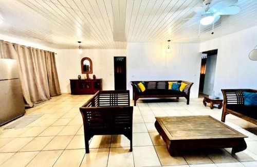Nunue Casa | KAHAI LODGE Maison tout confort et spacieuse à Bora Bora