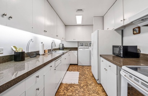 Waialae Iki Apartamento | KAHALA BEACH APARTMENT