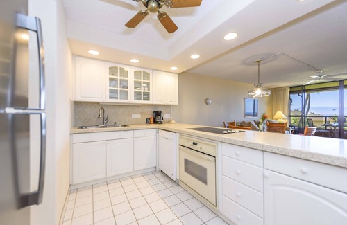 Kahana Condominio | Kahana Villa F406 - 1Br Condo