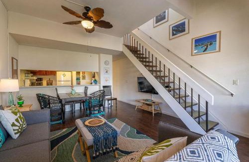 Historic Kailua Village Casa | Kailua Bay Resort 4-303