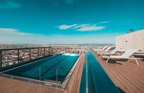 Erdberg Apartamento | KAISER LODGE - Apartment with Access to Rooftop Pool & Underground Parking in Vienna, presented by AlpenLuxus