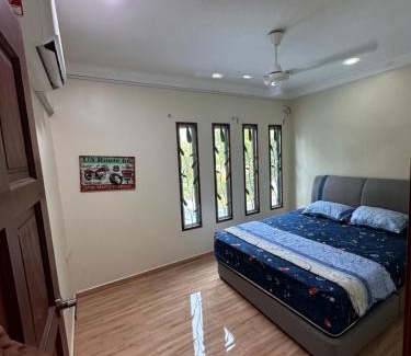 Pasir Gudang Casa | Kak Ani Homestay