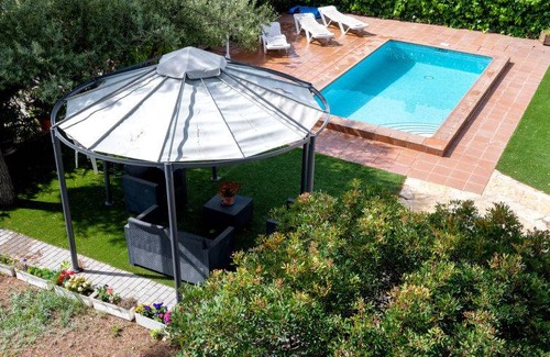 Cunit Casa | 127 m² Casa ∙ 5 habitaciones ∙ 13 personas