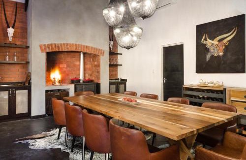 Khara Hais Casa | Kalahari Farmstead