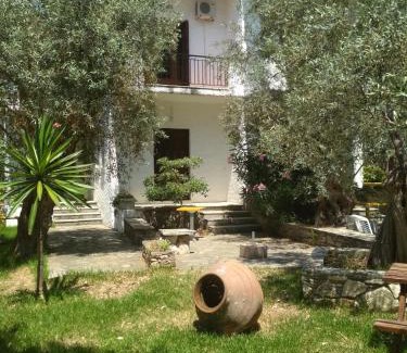 Kalamos Apartamento | Kalama Apartments