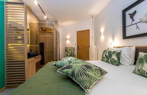 Kato Galatas Apartamento | Kalamaki Luxury Suites