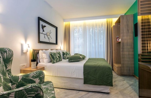 Kato Galatas Apartamento | Kalamaki Luxury Suites