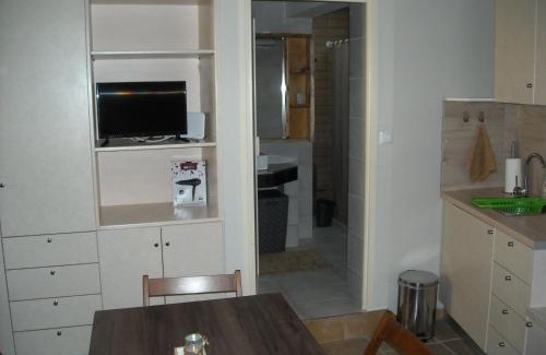 Kalamata Marina Apartamento | Kalamata home, Marina A