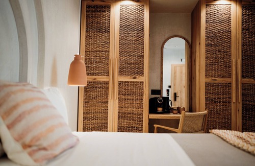 Keramoti Casa | Kalani Residence