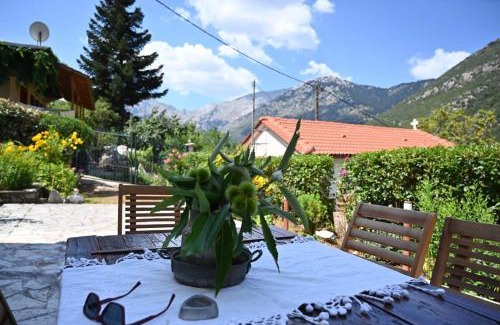Ano Vlasia Casa | Kalavrita Winter Retreat - Homely Spacious Chalet