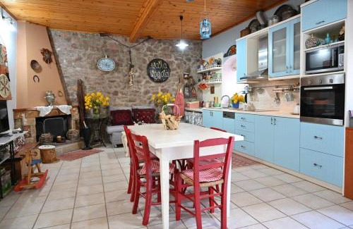 Ano Vlasia Casa | Kalavrita Winter Retreat - Homely Spacious Chalet