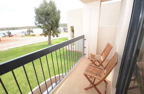 Kalbarri Apartamento | Kalbarri Riverview 10 | Two Storey | Waterfront | Family Apartment