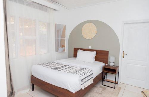 Remera Cama Y Desayuno | Kalih Villa