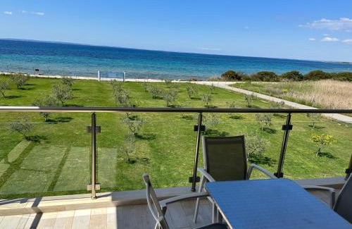 Ormilia Apartamento | Kalivas beach house