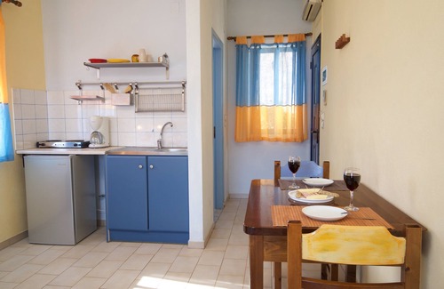 Karavomylos Casa | Kalypso Studios & Apartments