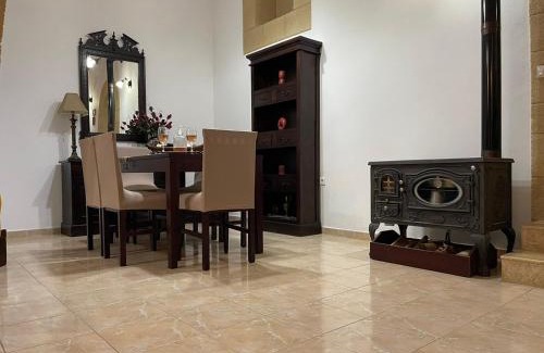 Soroni Apartamento | KAMARA traditional house
