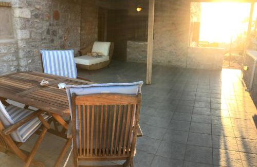 Alika Apartamento | Kamares Stone House 5