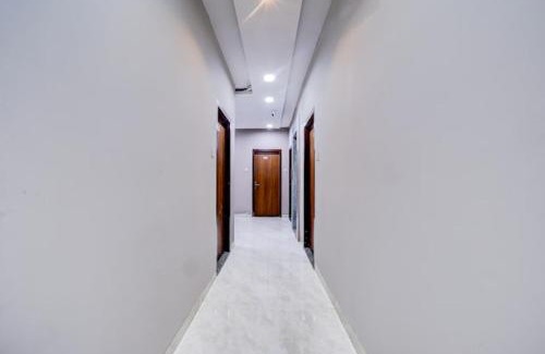 Indore Hotel | Kamari inn By Accu Hotel