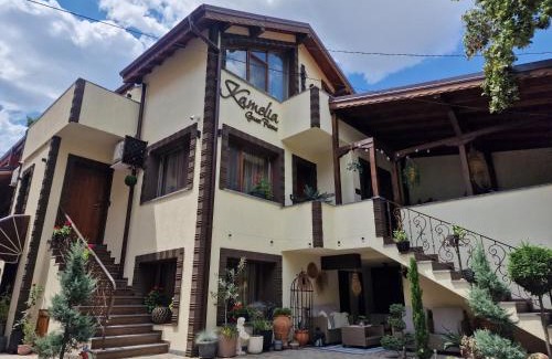 Kazanlak Hotel | Kamelia guest rooms
