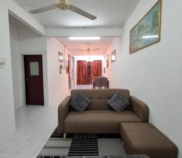 Kuala Terengganu Apartamento | KAMELIA RESTHOUSE - GONG BADAk