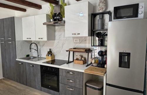Sibenik Casa | Kameni dvori