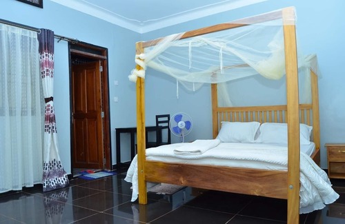 Jinja Cama Y Desayuno | Kamfart Safari Lodge