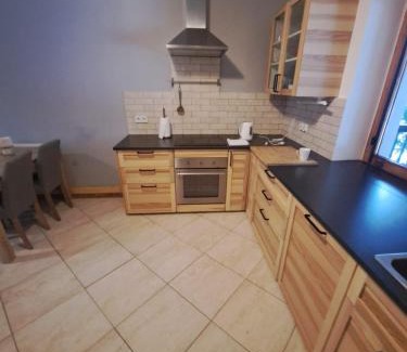 Miedzyborz Casa | Kamień