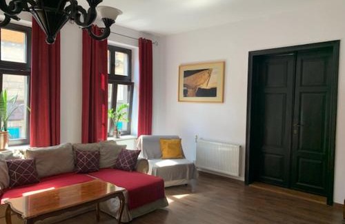 Tarnowskie Gory Apartamento | Kamienica na Krakowskiej 120 m2