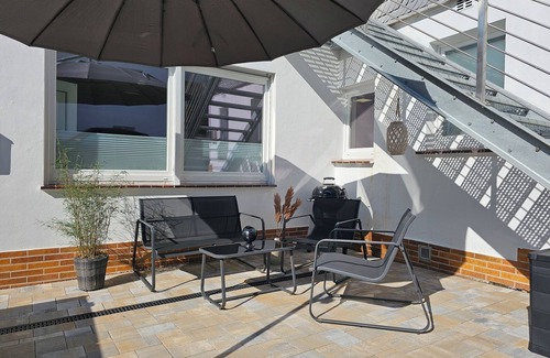 Frankenberg Casa | Kamingo for 12 people - Central, terrace, PS4 & Stream
