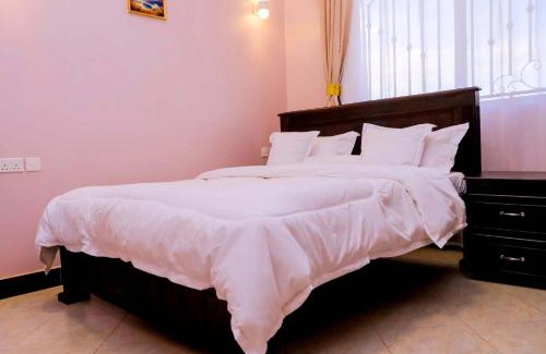 Kampala Apartamento | Kampala Hilltop Haven 2 Bedroom Gem