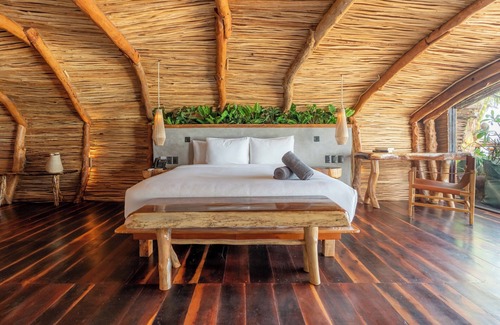 Zona Hotelera Hotel | Kanan Tulum Treehouse, Rooftop, Beach Club & Spa - Adults Only