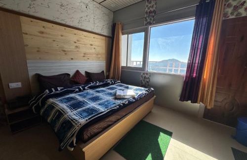 Sakalana Range Hotel | Kanatal's Valley View INN