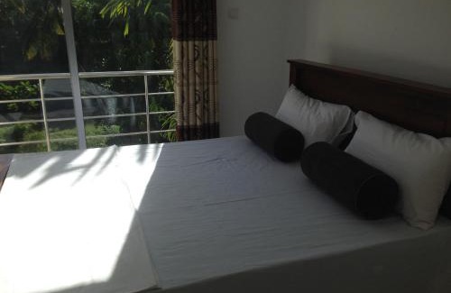 Tennekumbura Casa | Kandy Blue