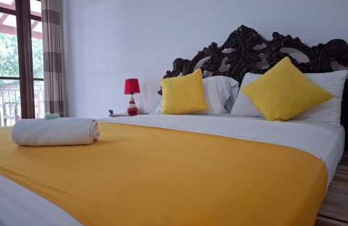 Tennekumbura Hotel | Kandy Grand Hill