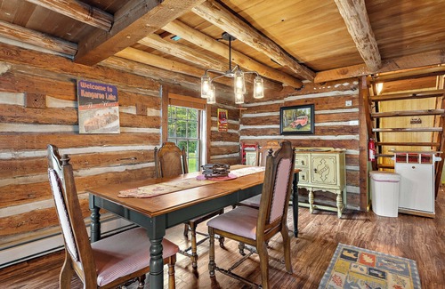 Baileys Harbor Cabina | Kangaroo Kabin on Kangaroo Lake - playground for kids!