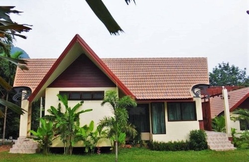 Nong Thale Villa | Kannapat House Krabi Villa 2
