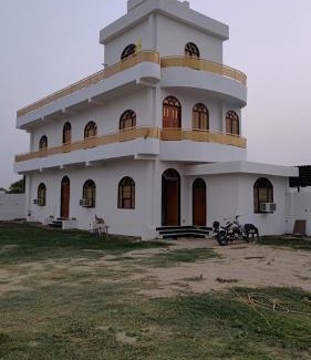 Kaazi Sarai Casa | KAPOOR SAHAB HOMESTAY COUNTRYSIDE Its a home away from home