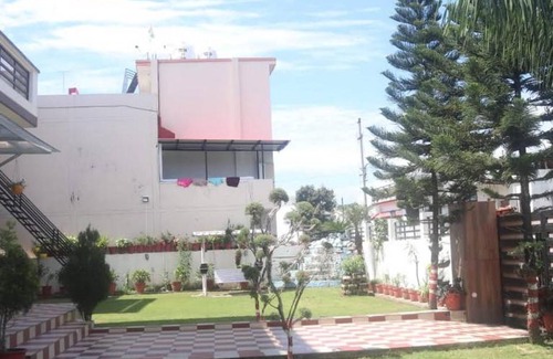 Bullawala Casa | Kapoor Villa Guesthouse