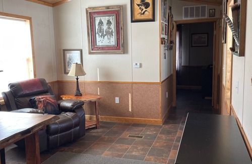Moorcroft Cabina | Kara Creek Ranch - 2 bed cabin