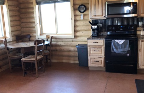 Sundance Casa | Kara Creek Ranch - Log Cabin