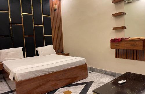 Gulshan-e-Iqbal Casa | Karachi Guest House Gulshan-e-Iqbal