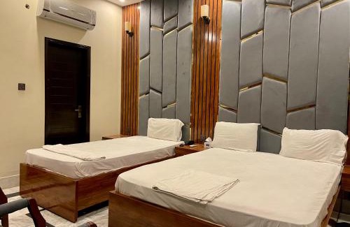 Karachi Casa | Karachi Guest House Rashid Minhas Rd