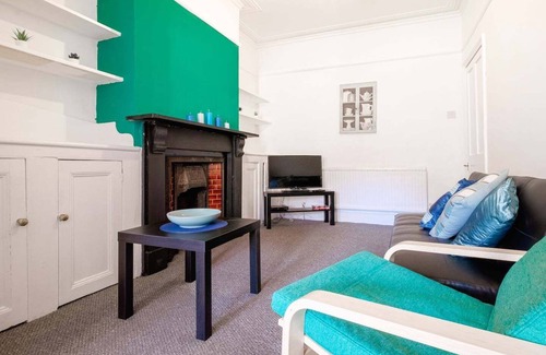 Staple Hill Apartamento | Karah Suites - Lansdown Road