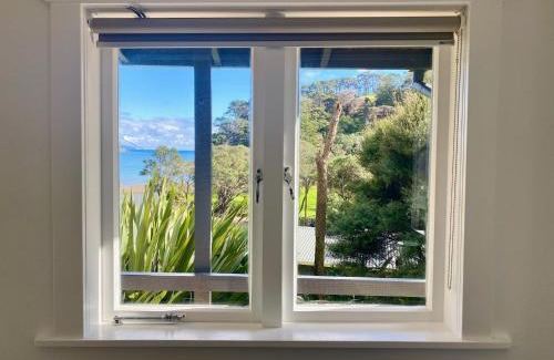 Great Barrier Island Cabina | Karaka Bay Lodge