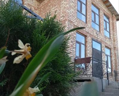 Karakol Casa | Karakol River Guesthouse