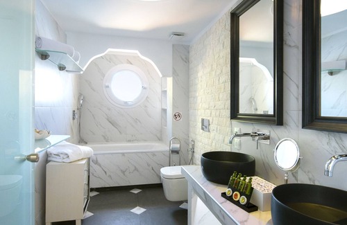 Pylos Hotel | Karalis Beach Hotel
