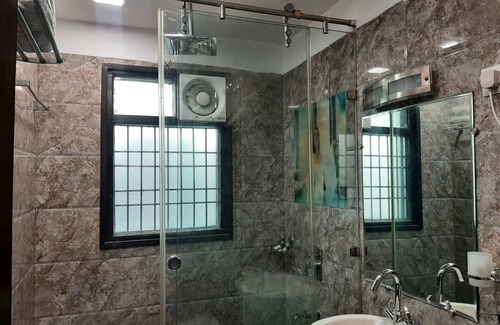 Rohini Hotel | Karan Holidays
