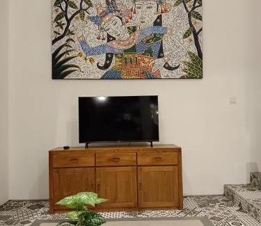 Mushroom Bay Hotel | Karang Island Villa
