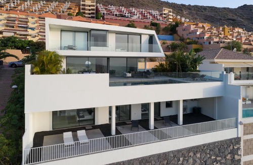 Costa Adeje Villa | KARAT Villa Kai Torviscas