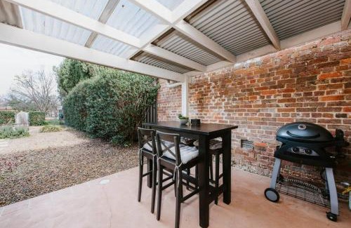 Central Mudgee Casa | Kareela Cottage - A Charming Country Getaway